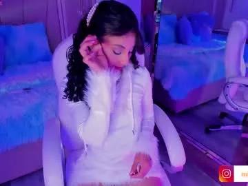 cam to cam sexiness with Girls streamers. Explore the newest collection of intense camshows from our capable horny hosts.