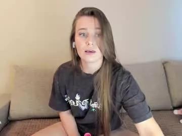 cam to cam sexiness with Girls streamers. Explore the newest collection of intense camshows from our capable horny hosts.