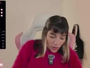 cam to cam sexiness with Girls streamers. Explore the newest collection of intense camshows from our capable horny hosts.