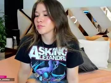 cam to cam sexiness with Girls streamers. Explore the newest collection of intense camshows from our capable horny hosts.