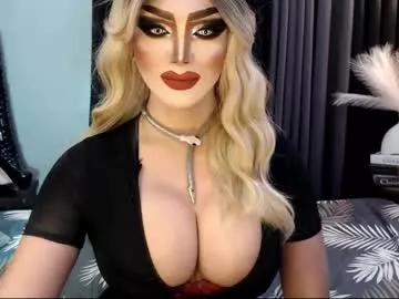 cam to cam sexiness with Girls streamers. Explore the newest collection of intense camshows from our capable horny hosts.