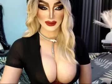 cam to cam sexiness with Girls streamers. Explore the newest collection of intense camshows from our capable horny hosts.