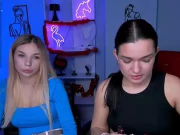 cam to cam sexiness with Girls streamers. Explore the newest collection of intense camshows from our capable horny hosts.