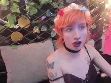 cam to cam sexiness with Girls streamers. Explore the newest collection of intense camshows from our capable horny hosts.