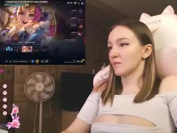 moonlish_siren from Chaturbate is Freechat