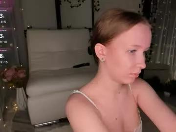 cam to cam sexiness with Girls streamers. Explore the newest collection of intense camshows from our capable horny hosts.