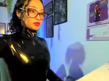 cam to cam sexiness with Girls streamers. Explore the newest collection of intense camshows from our capable horny hosts.