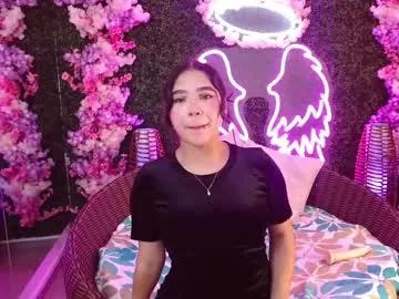 cam to cam sexiness with Girls streamers. Explore the newest collection of intense camshows from our capable horny hosts.