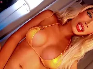 cam to cam sexiness with Girls streamers. Explore the newest collection of intense camshows from our capable horny hosts.
