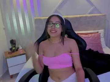 cam to cam sexiness with Girls streamers. Explore the newest collection of intense camshows from our capable horny hosts.