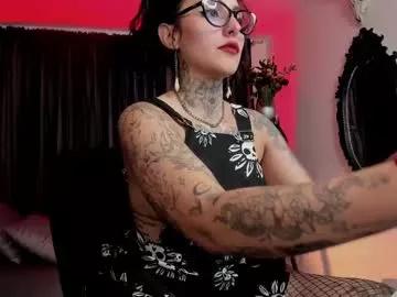 cam to cam sexiness with Girls streamers. Explore the newest collection of intense camshows from our capable horny hosts.