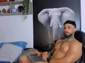 cam to cam sexiness with Girls streamers. Explore the newest collection of intense camshows from our capable horny hosts.