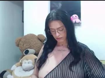 cam to cam sexiness with Girls streamers. Explore the newest collection of intense camshows from our capable horny hosts.