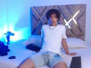 cam to cam sexiness with Girls streamers. Explore the newest collection of intense camshows from our capable horny hosts.