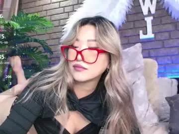 cam to cam sexiness with Girls streamers. Explore the newest collection of intense camshows from our capable horny hosts.