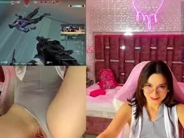 cam to cam sexiness with Girls streamers. Explore the newest collection of intense camshows from our capable horny hosts.