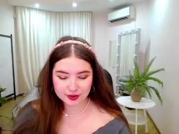 cam to cam sexiness with Girls streamers. Explore the newest collection of intense camshows from our capable horny hosts.