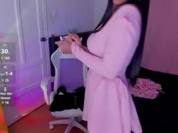 cam to cam sexiness with Girls streamers. Explore the newest collection of intense camshows from our capable horny hosts.