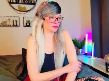 cam to cam sexiness with Girls streamers. Explore the newest collection of intense camshows from our capable horny hosts.