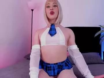 cam to cam sexiness with Girls streamers. Explore the newest collection of intense camshows from our capable horny hosts.