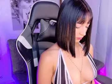 Bbw cam feeds: checkout the enjoyment of chatting and cam2cam with our hot entertainers, who will teach you all about persuasion and whims with their sexy physiques.