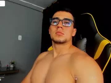cam to cam sexiness with Girls streamers. Explore the newest collection of intense camshows from our capable horny hosts.
