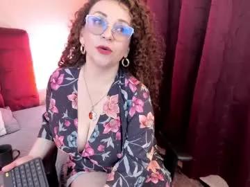 cam to cam sexiness with Girls streamers. Explore the newest collection of intense camshows from our capable horny hosts.