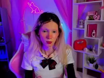cam to cam sexiness with Girls streamers. Explore the newest collection of intense camshows from our capable horny hosts.