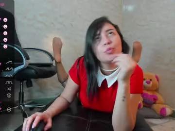 cam to cam sexiness with Girls streamers. Explore the newest collection of intense camshows from our capable horny hosts.