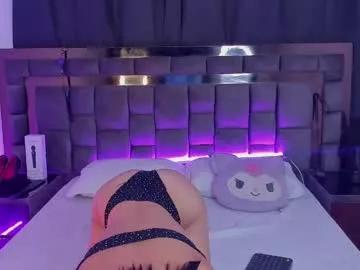 cam to cam sexiness with Girls streamers. Explore the newest collection of intense camshows from our capable horny hosts.