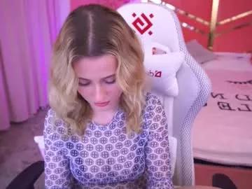 cam to cam sexiness with Girls streamers. Explore the newest collection of intense camshows from our capable horny hosts.