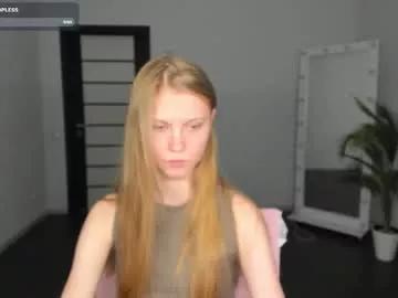 Featured cam rooms: try the satisfaction of chatting and cam 2 cam with our adorable streamers, who will teach you all about attraction and dreams with their hot curves.