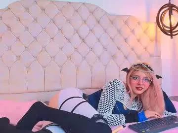 cam to cam sexiness with Girls streamers. Explore the newest collection of intense camshows from our capable horny hosts.