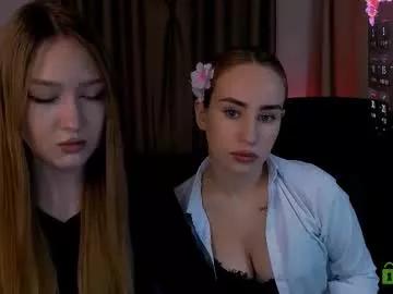 cam to cam sexiness with Girls streamers. Explore the newest collection of intense camshows from our capable horny hosts.