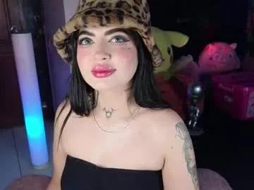cam to cam sexiness with Girls streamers. Explore the newest collection of intense camshows from our capable horny hosts.