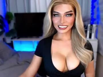 cam to cam sexiness with Girls streamers. Explore the newest collection of intense camshows from our capable horny hosts.