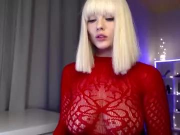 cam to cam sexiness with Girls streamers. Explore the newest collection of intense camshows from our capable horny hosts.