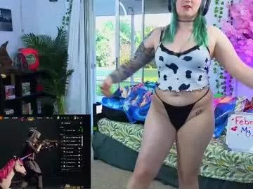 cam to cam sexiness with Girls streamers. Explore the newest collection of intense camshows from our capable horny hosts.
