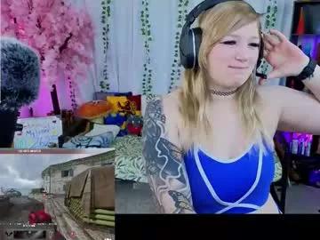cam to cam sexiness with Girls streamers. Explore the newest collection of intense camshows from our capable horny hosts.