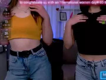 cam to cam sexiness with Girls streamers. Explore the newest collection of intense camshows from our capable horny hosts.