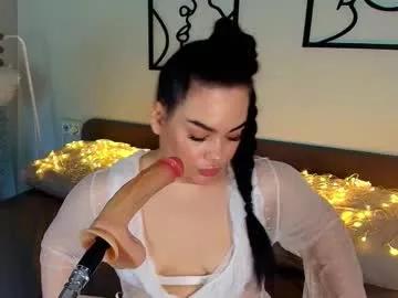 cam to cam sexiness with Girls streamers. Explore the newest collection of intense camshows from our capable horny hosts.