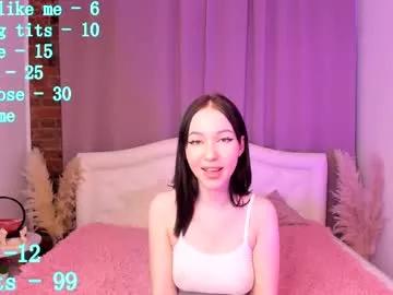 cam to cam sexiness with Girls streamers. Explore the newest collection of intense camshows from our capable horny hosts.