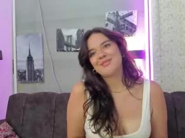 cam to cam sexiness with Girls streamers. Explore the newest collection of intense camshows from our capable horny hosts.