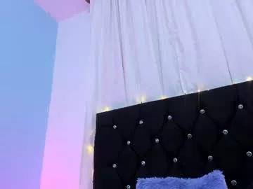 cam to cam sexiness with Girls streamers. Explore the newest collection of intense camshows from our capable horny hosts.