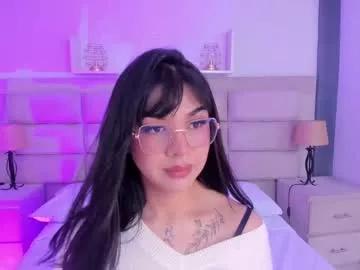 cam to cam sexiness with Girls streamers. Explore the newest collection of intense camshows from our capable horny hosts.