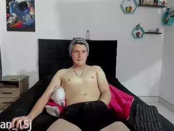 cam to cam sexiness with Girls streamers. Explore the newest collection of intense camshows from our capable horny hosts.