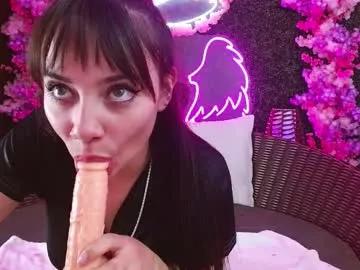 cam to cam sexiness with Girls streamers. Explore the newest collection of intense camshows from our capable horny hosts.