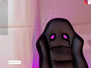 cam to cam sexiness with Girls streamers. Explore the newest collection of intense camshows from our capable horny hosts.