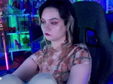 cam to cam sexiness with Girls streamers. Explore the newest collection of intense camshows from our capable horny hosts.