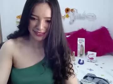 cam to cam sexiness with Girls streamers. Explore the newest collection of intense camshows from our capable horny hosts.